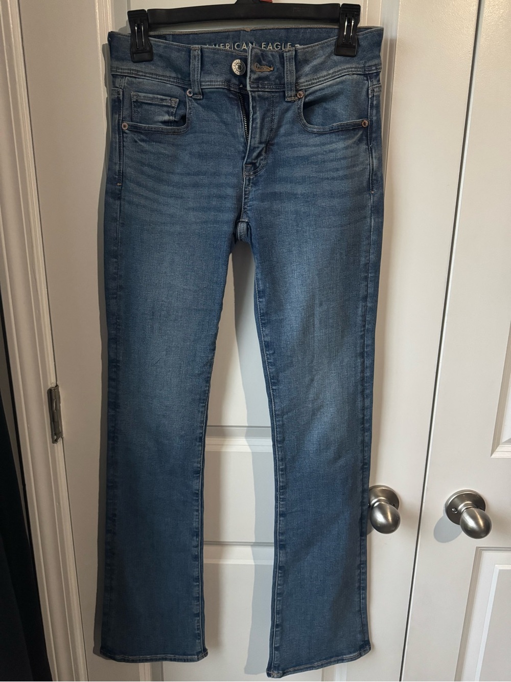 American Eagle Outfitters Women's Blue kick bootcut Jeans- 2 Regular